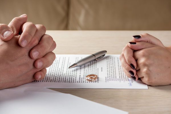 Hướng dẫn soạn thảo mẫu đơn ly hôn đơn phương tại Thanh Hóa năm 2022
